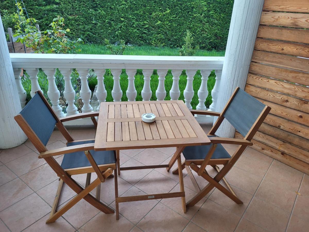 Apartmaji Tim Izola Esterno foto